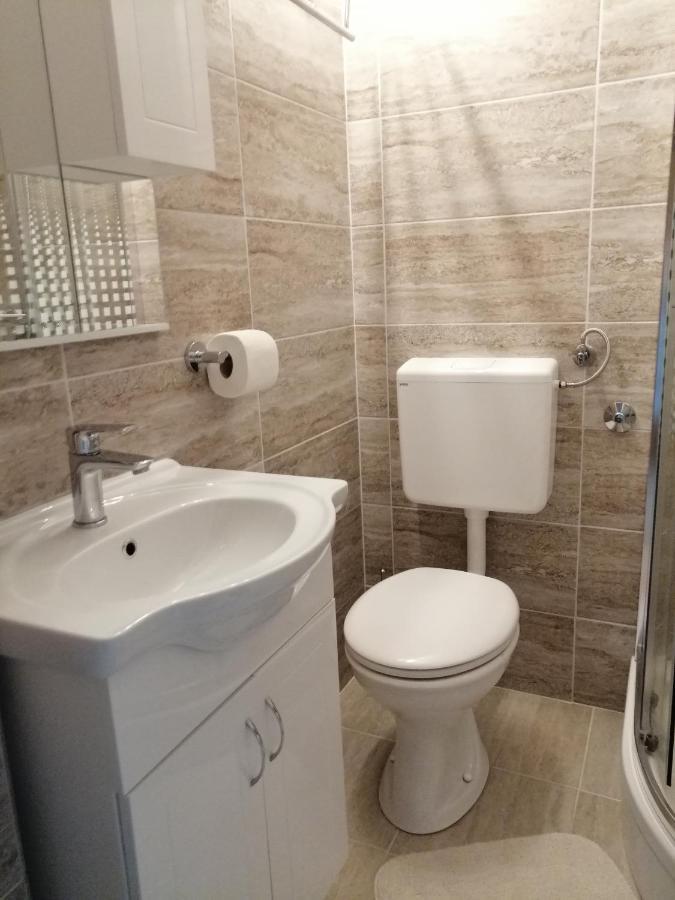 Natalija Apartment โรกอซนิซา ภายนอก รูปภาพ